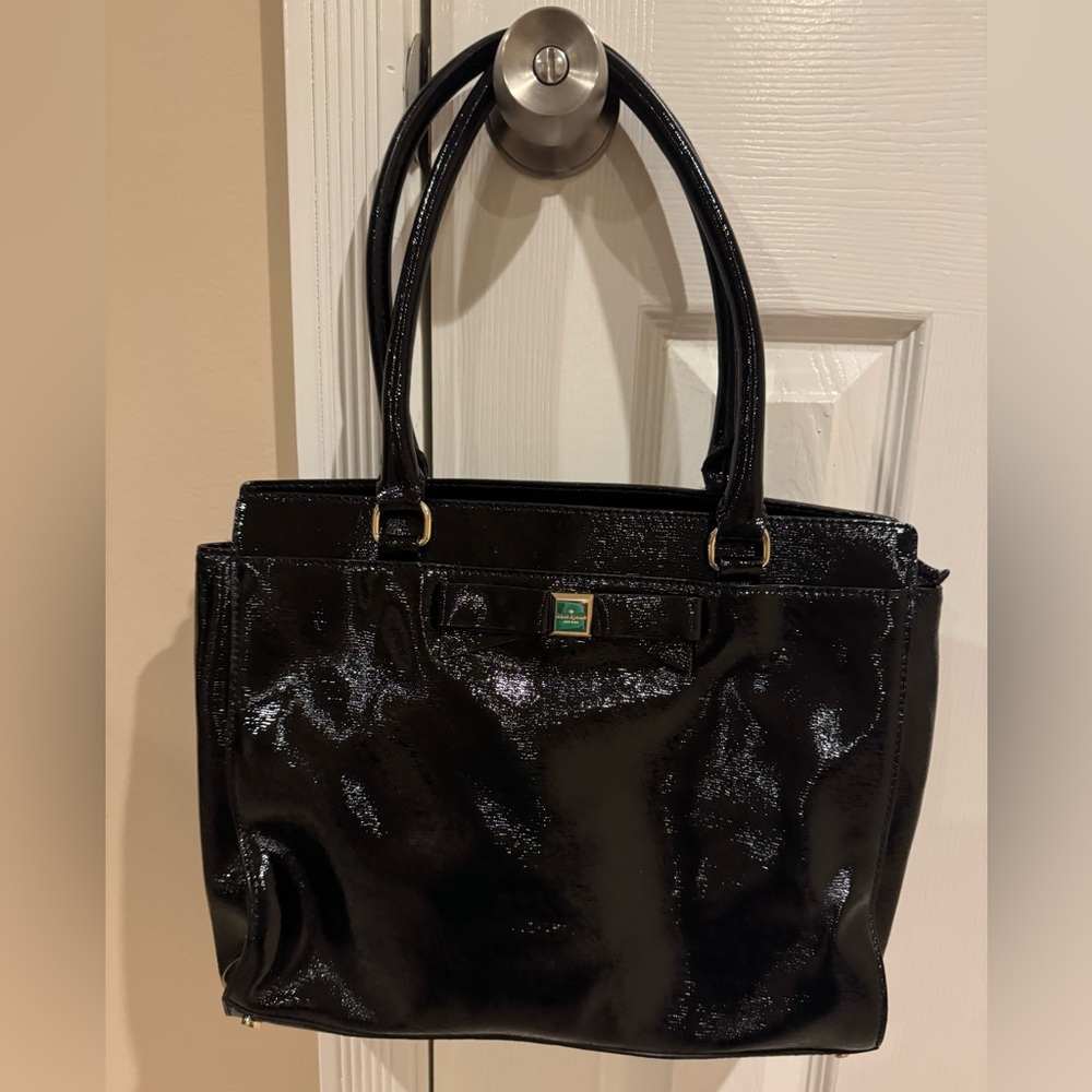 Kate Spade Black Patent Leather Shoulder Bag Looks Brand new!